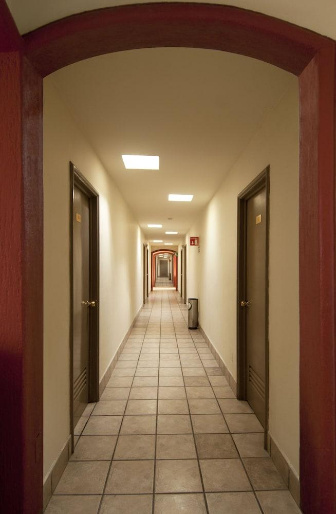 Hotel Arboledas Industrial Guadalajara Dış mekan fotoğraf