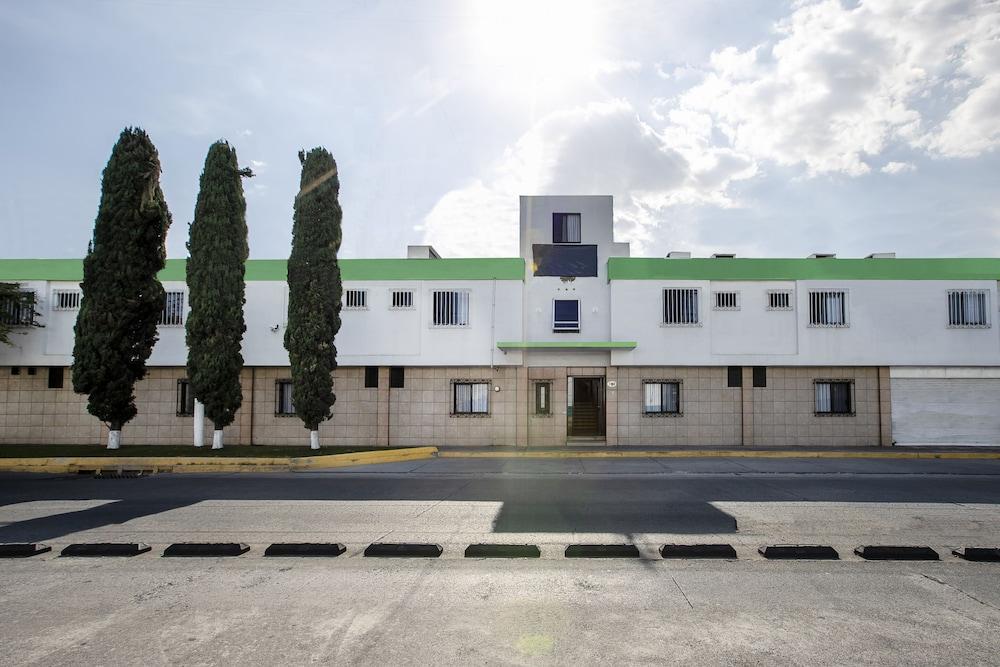 Hotel Arboledas Industrial Guadalajara Dış mekan fotoğraf