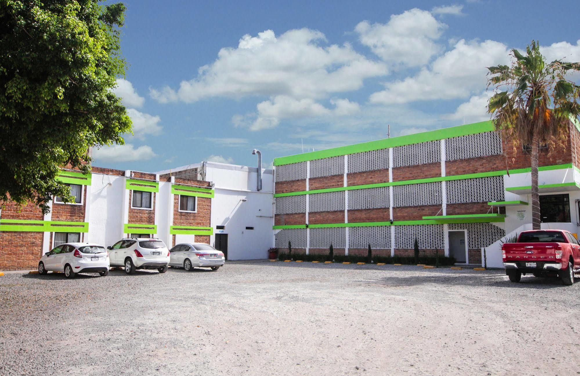 Hotel Arboledas Industrial Guadalajara Dış mekan fotoğraf